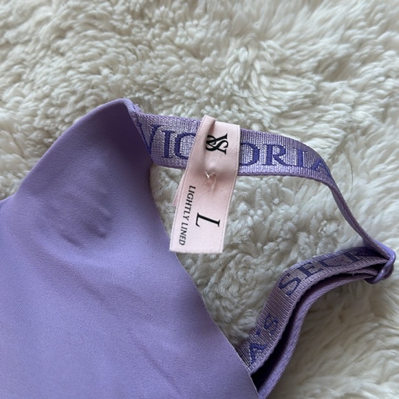 Victoria’s Secret bra - Picture 5 of 5